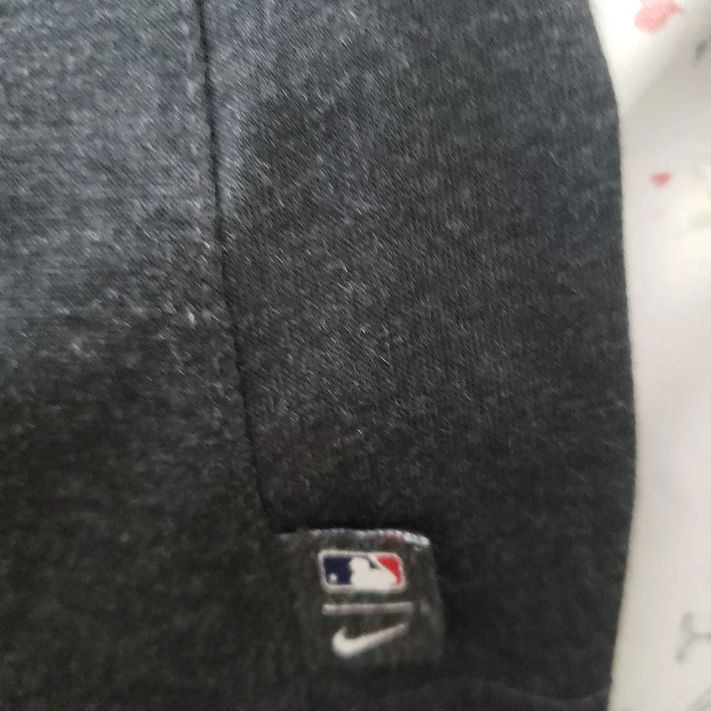 ⚾️ Nike Chicago Baseball Hoodie Tee⚾️ - Picture 3 of 7